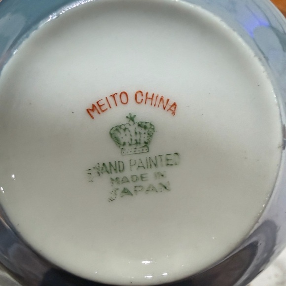 10 Vintage Meito China Hand painted Iridescent blue porcelain tea cups w/Saucers - Picture 6 of 11